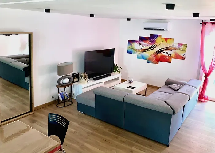 Frances - Parking-garage-2 Jardins-terrasse-brasero-mer-wifi * Villelongue-de-la-Salanque
