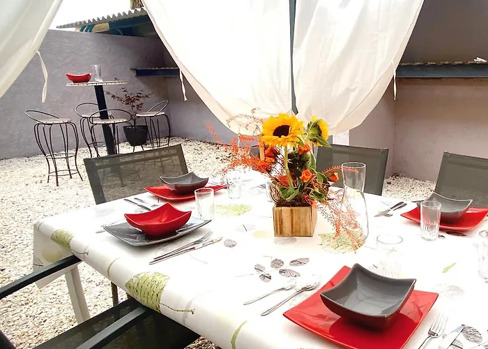 Feriehus Frances - Parking-garage-2 Jardins-terrasse-brasero-mer-wifi